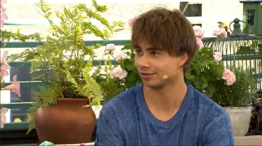 Alexander in Nyhetsmorgon on TV4, Sweden 10/8 – 2014