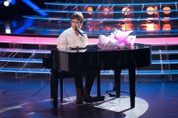 Photo/Video. One to One: Chris de Burgh – “Lady in Red”