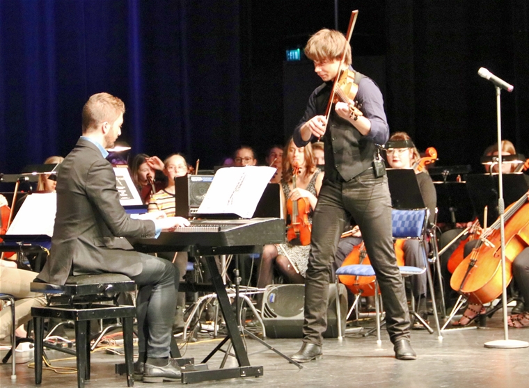 Rybak, the World-Star, brought life to the strings – Concert was sold out